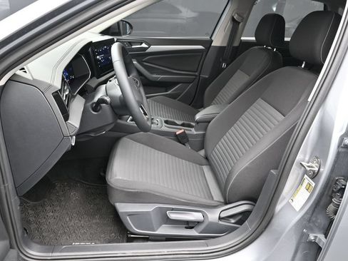Used 2026 Volkswagen Jetta S FWD image 5