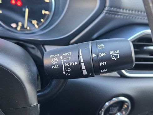 Used 2021 MAZDA CX-5 Signature image 33