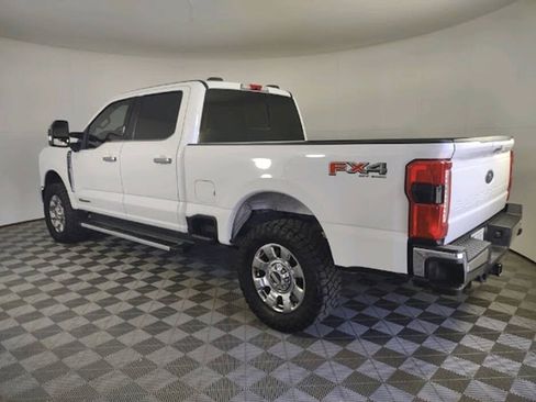 Used 2023 Ford F250 Lariat w/ Chrome Package AWD/4WD image 7