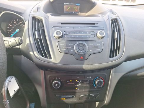 Used 2018 Ford Escape S image 27