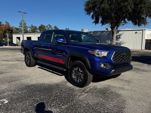 Used 2022 Toyota Tacoma TRD Off-Road image 11