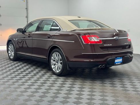 Used 2010 Ford Taurus Limited FWD image 10