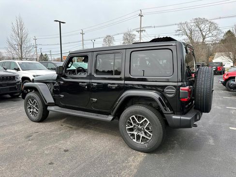 New 2026 Jeep Wrangler Unlimited Sahara image 3