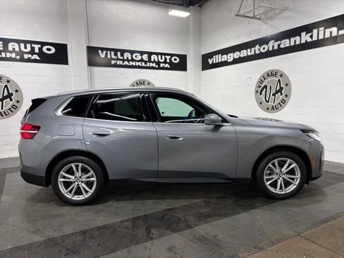 Used 2025 BMW X3 xDrive30i w/ Premium Package image 2