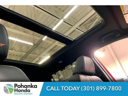 New 2025 Honda Pilot TrailSport image 15