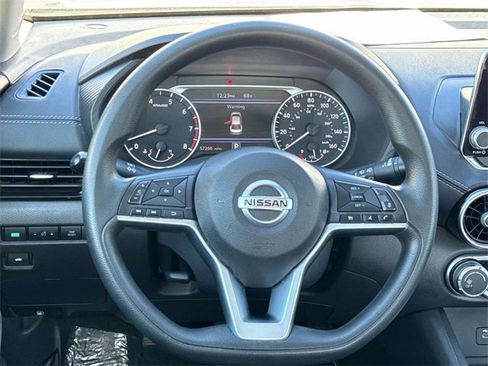 Certified 2023 Nissan Sentra SV image 8