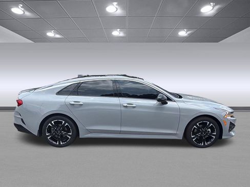 Used 2024 Kia K5 GT-Line AWD/4WD image 6