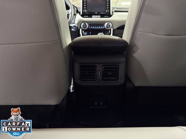 Used 2021 Toyota RAV4 Limited AWD/4WD image 33