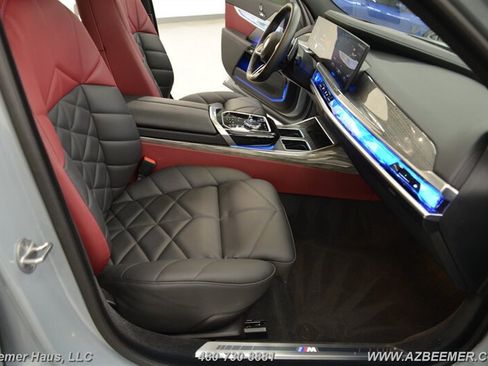 Used 2024 BMW 740i w/ M Sport Professional Package RWD image 22