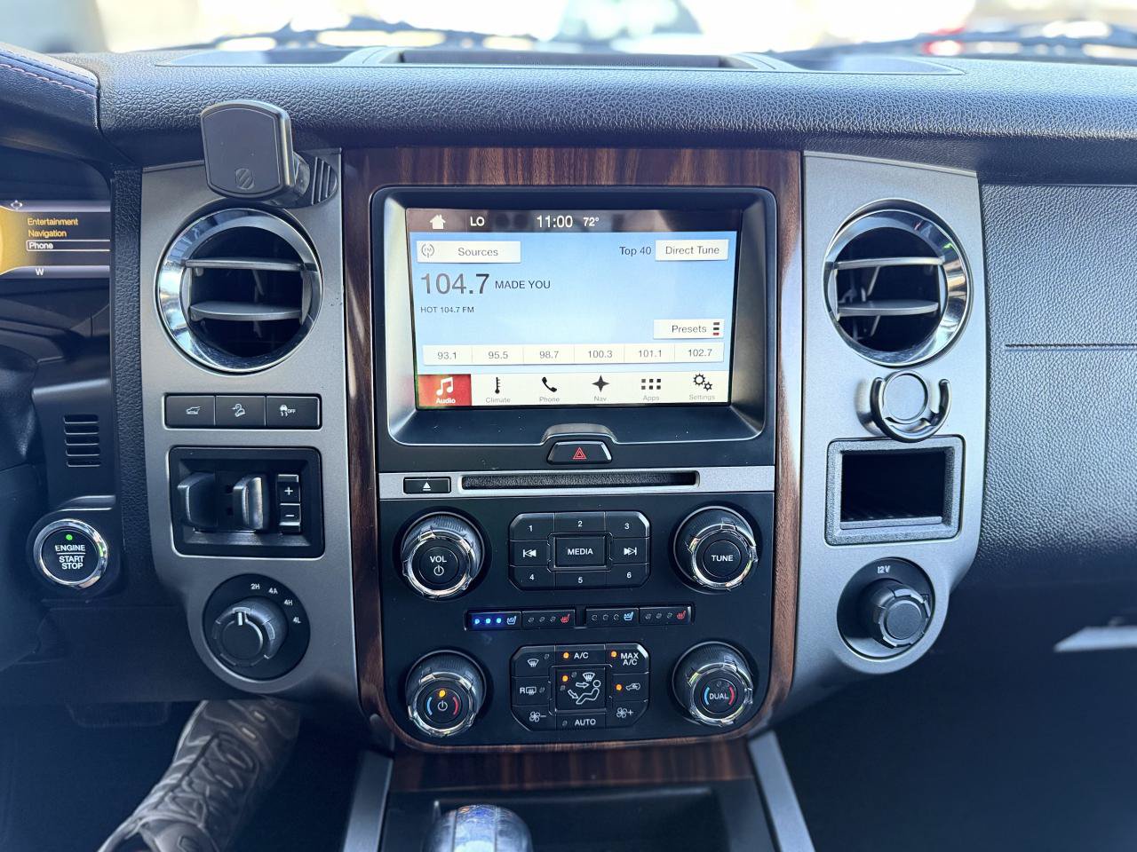 Used 2016 Ford Expedition EL Platinum AWD/4WD image 24