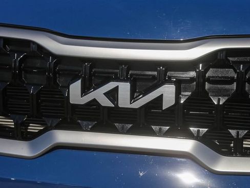 Certified 2023 Kia Telluride EX X-Line image 7