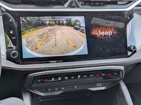 New 2026 Jeep Cherokee Limited AWD/4WD image 24