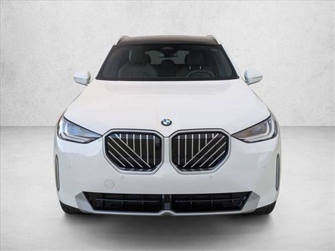 Used 2026 BMW X3 xDrive30 w/ Premium Package image 6