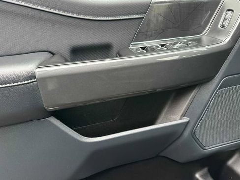 Used 2022 Ford F150 XLT w/ Equipment Group 302A High image 10