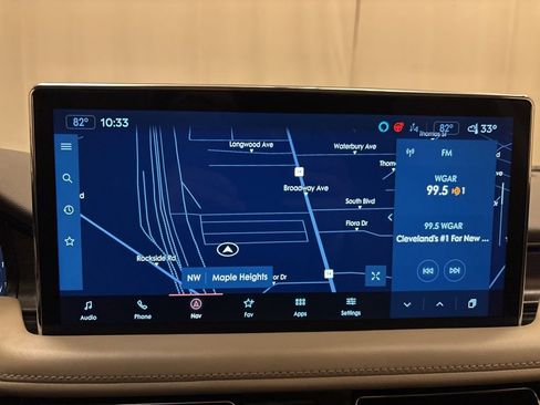 Used 2021 Lincoln Nautilus Reserve image 20