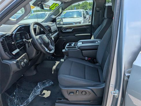 Used 2023 Chevrolet Silverado 1500 LT AWD/4WD image 14