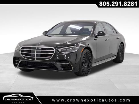 Used 2023 Mercedes-Benz S 580 4MATIC Sedan w/ AMG Line image 3