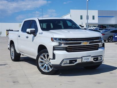 Certified 2020 Chevrolet Silverado 1500 High Country w/ Technology Package