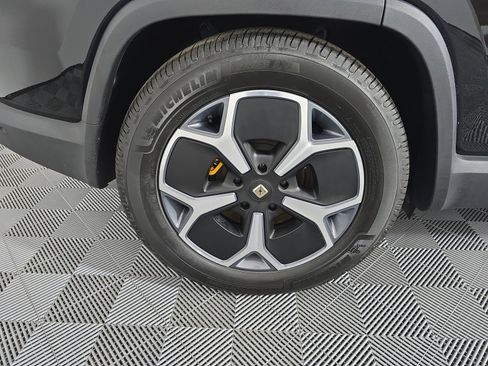Used 2024 Rivian R1S Adventure AWD/4WD image 12
