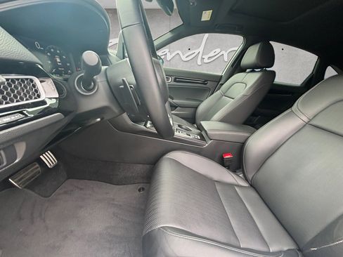 Used 2025 Honda Civic Sport image 19