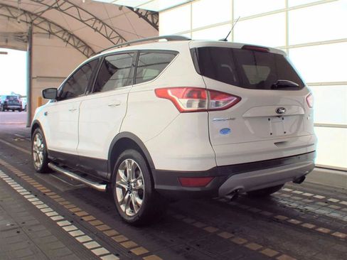 Used 2015 Ford Escape SE w/ Equipment Group 201A FWD image 8