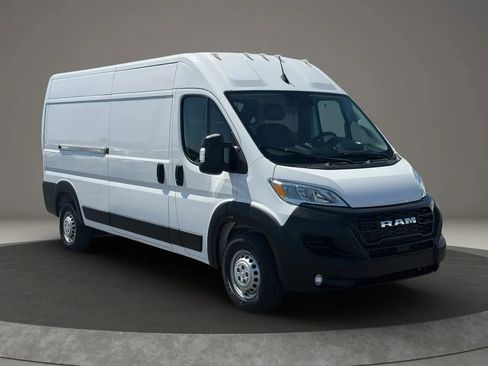 Used 2025 RAM ProMaster 2500 w/ Convenience Group FWD image 8
