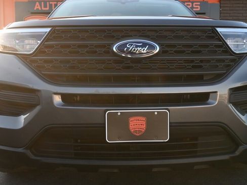 Used 2021 Ford Explorer 4WD image 4