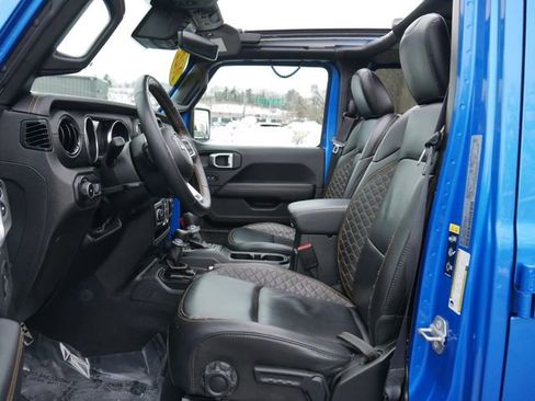 Used 2022 Jeep Wrangler Unlimited Sahara image 13