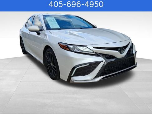 Used 2022 Toyota Camry XSE image 2