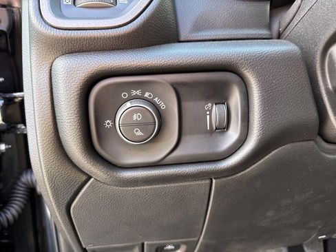 New 2025 RAM 2500 Tradesman image 27