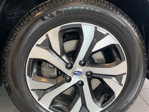 Certified 2021 Subaru Outback Limited w/ Popular Package #2 image 25