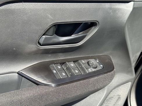 New 2026 Nissan Kicks S FWD image 17