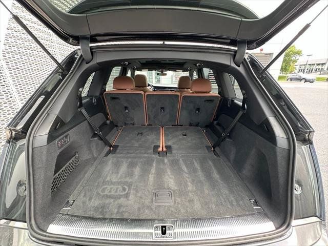 Used 2025 Audi Q7 3.0T Premium Plus AWD/4WD image 17