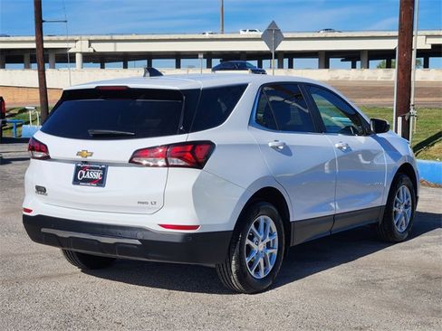 Used 2024 Chevrolet Equinox LT w/ Driver Convenience Package image 7
