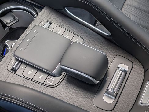 New 2026 Mercedes-Benz GLE 63 AMG S image 15