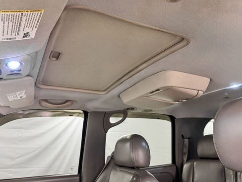 Used 2006 GMC Yukon XL Denali AWD/4WD image 13