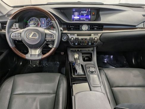 Used 2018 Lexus ES 350 image 27