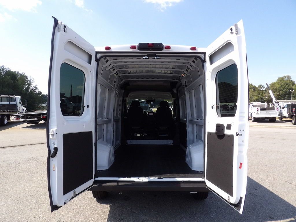 Used 2024 RAM ProMaster 2500 FWD image 38
