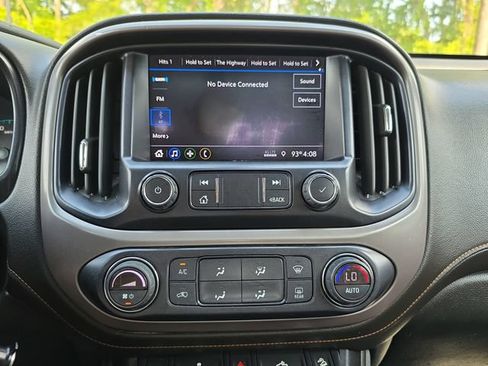Used 2022 GMC Canyon AT4 w/ Trailering Package AWD/4WD image 22