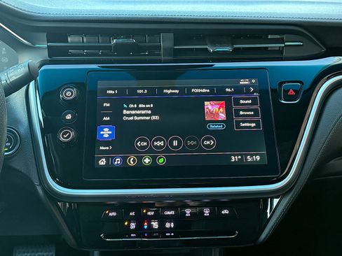 Used 2023 Chevrolet Bolt LT image 16