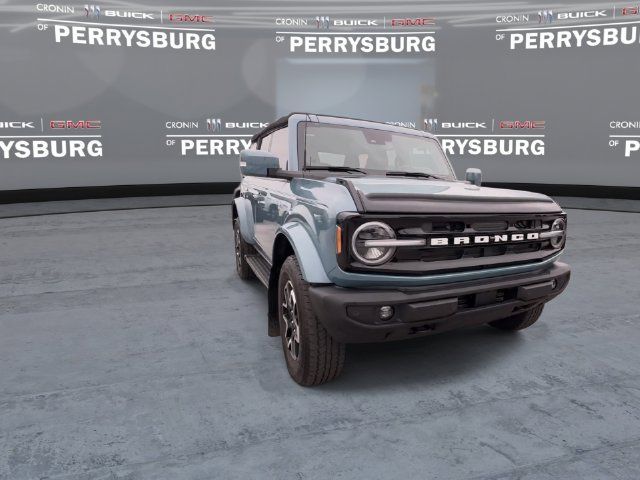Used 2022 Ford Bronco Outer Banks AWD/4WD image 2