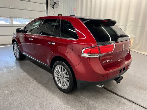 Used 2013 Lincoln MKX AWD image 6