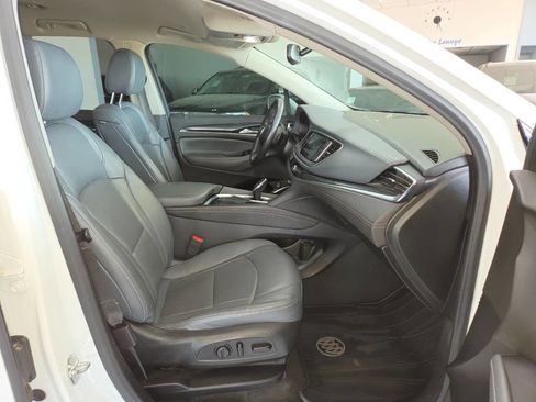 Used 2020 Buick Enclave Essence w/ Sound and Sites Package FWD image 29