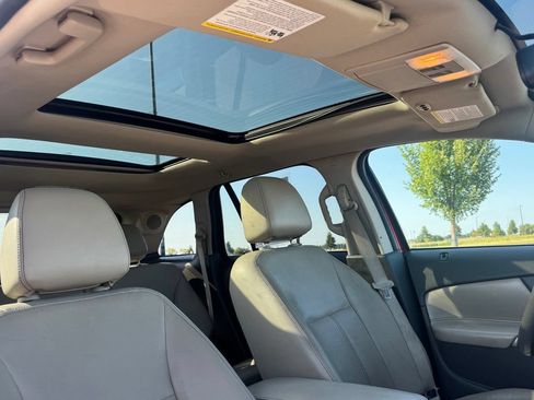 Used 2012 Ford Edge Limited AWD/4WD image 26