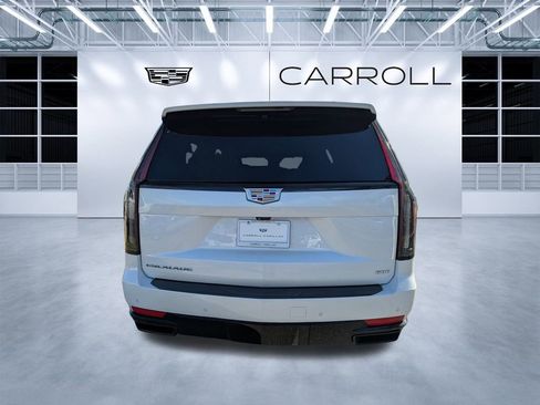 Used 2022 Cadillac Escalade ESV Sport w/ Touring Package image 5