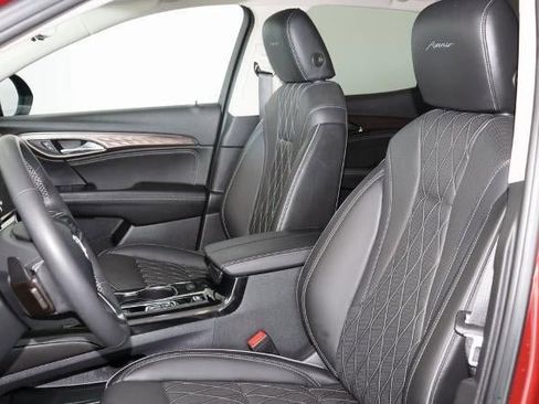 Certified 2023 Buick Envision Avenir image 18