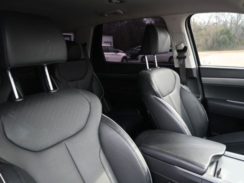 Used 2024 Hyundai Palisade SEL image 21