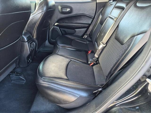 Used 2020 Jeep Compass Latitude w/ Popular Equipment Group FWD image 15