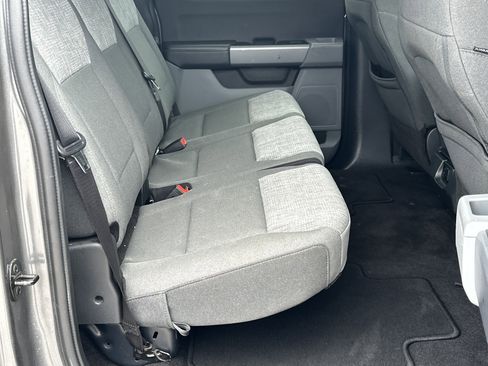 Used 2023 Ford F150 XLT image 15