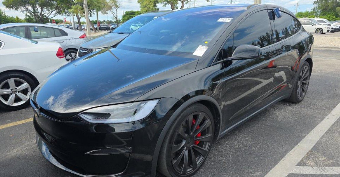 Used 2023 Tesla Model X Plaid AWD/4WD image 1